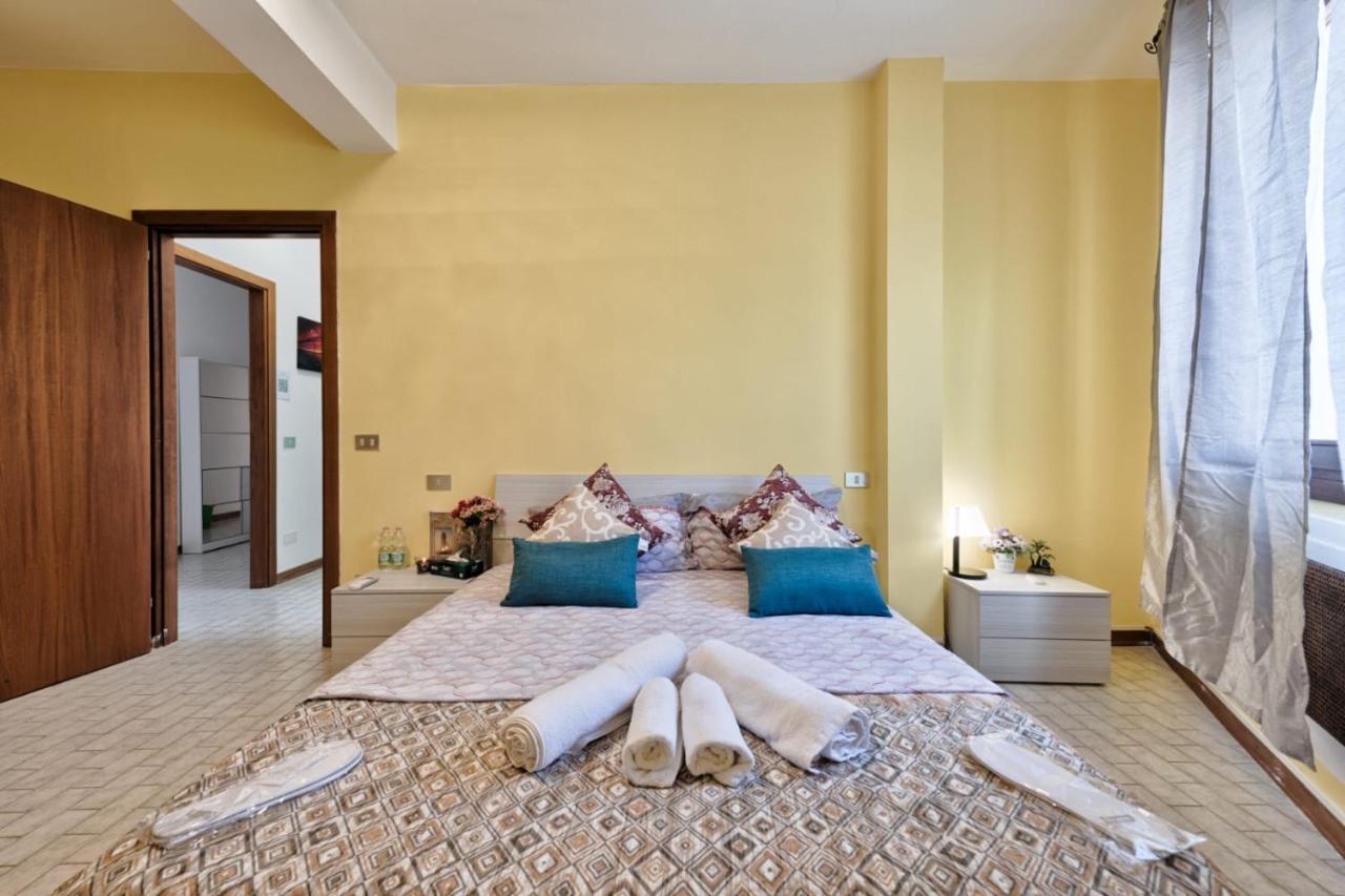 Venice Miramare Residence Zelo Luaran gambar