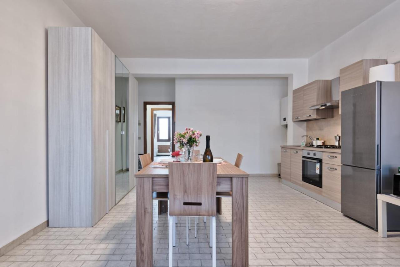 Venice Miramare Residence Zelo Luaran gambar