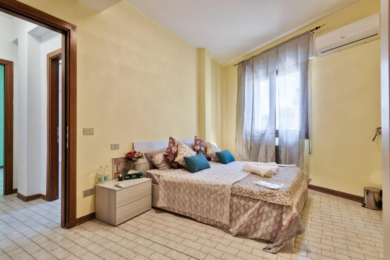 Venice Miramare Residence Zelo Luaran gambar